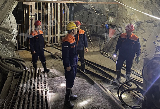 采矿工程施工设备