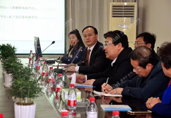 福山区委副书记兼区长李金涛就董事长张云龙所提的“制造业电商咨询服务”作出了指示。