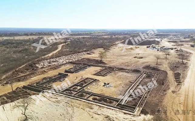 津巴布韦金矿采选尾土建施工现场