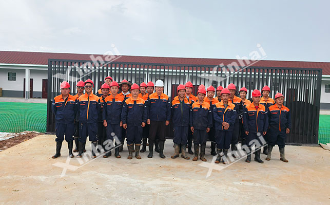 鑫海津巴布韦瑞德金矿选矿厂施工团队